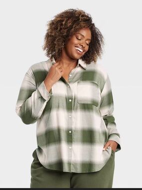 NEW Ava & Viv Button Up Blouse Olive & Cream Plaid Buffalo Check